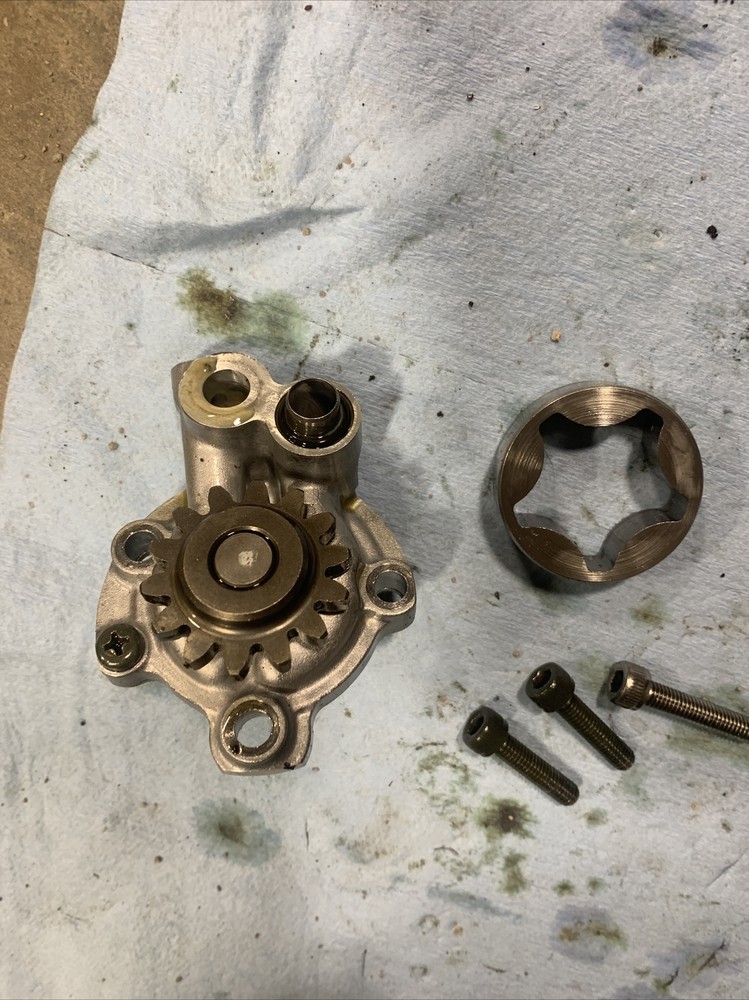 yamaha yz426f oil pump 2000