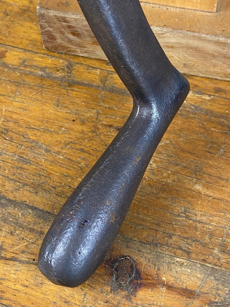 Antique Iron Handle ~ Crank, Turn, Spin ~ Hit or Miss Engine, Farm Implement?