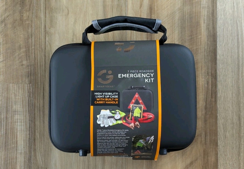 Smartgear 7 Piece Roadside Emergency Kit