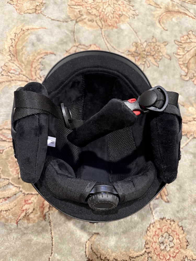 Black Ski Snowboard Helmet Medium
