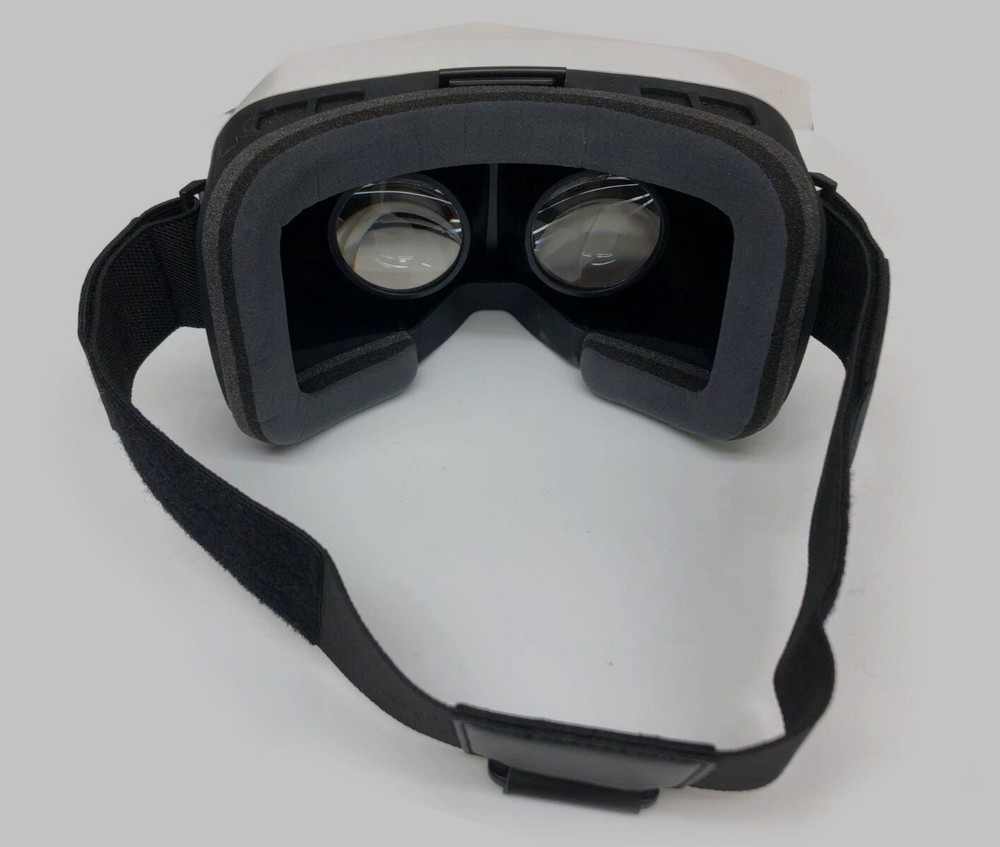 $129 Zeiss VR One Plus Headset Virtual Reality iPhone Android Smartphone