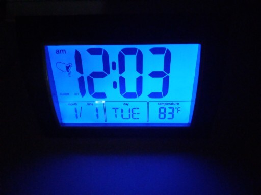 ACURITE WORLD DIGITAL DESKTOP CLOCK-USED