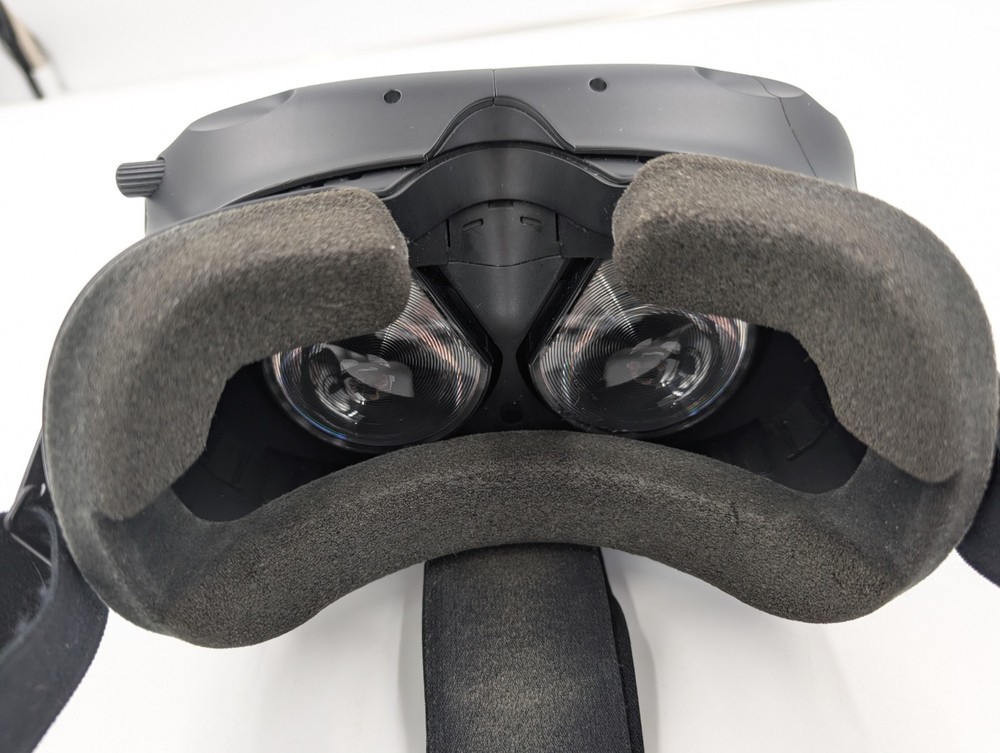 HTC Vive Virtual Reality Replacement Headset Only (260088)