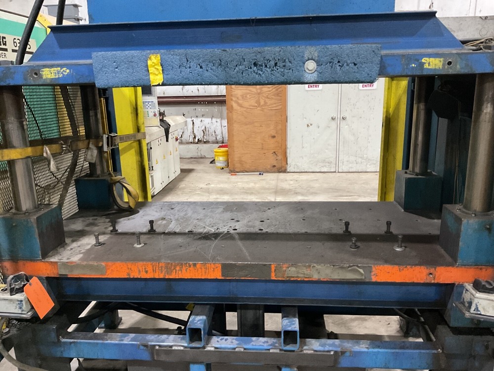 4 POST HYDRAULIC PRESS #280AA