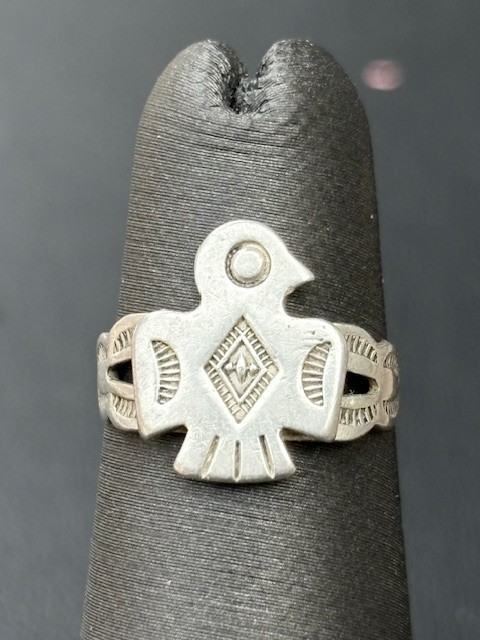 NATIVE AMERICAN 925 STERLING SILVER STYLISED EAGLE RING SIZE 3