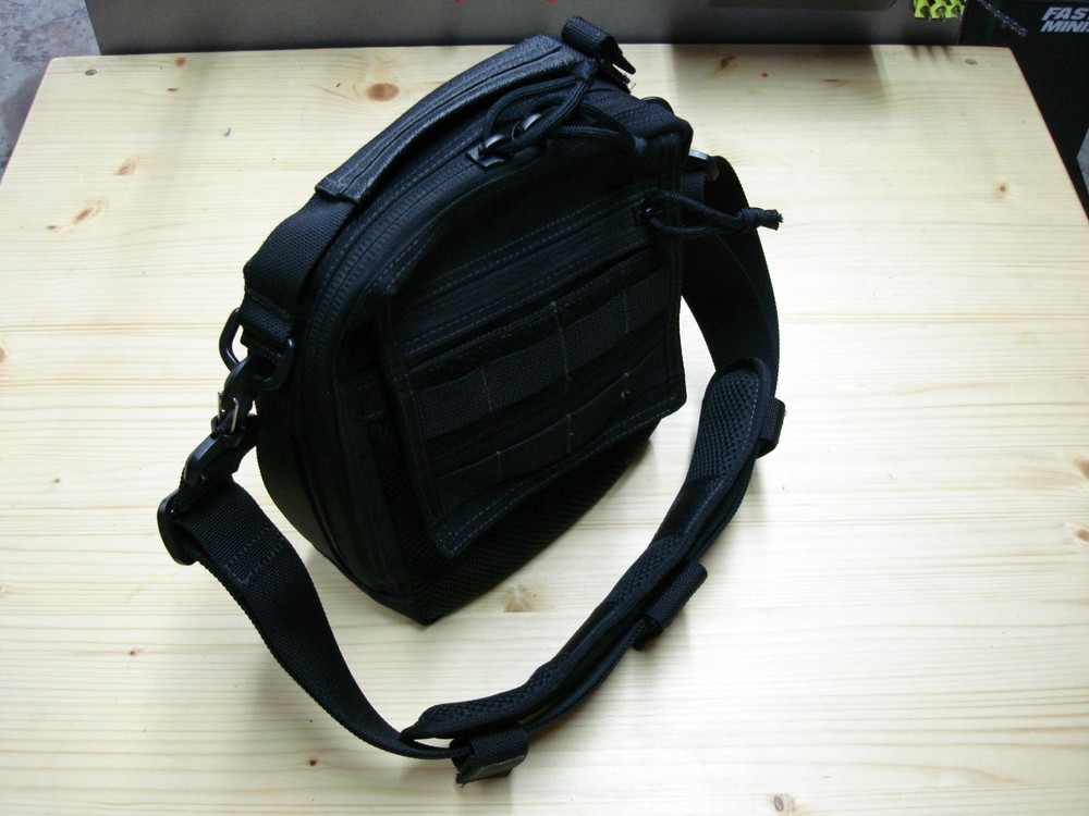 Maxpedition Neatfreak Organizer Pouch w/ Strap & Center Divider