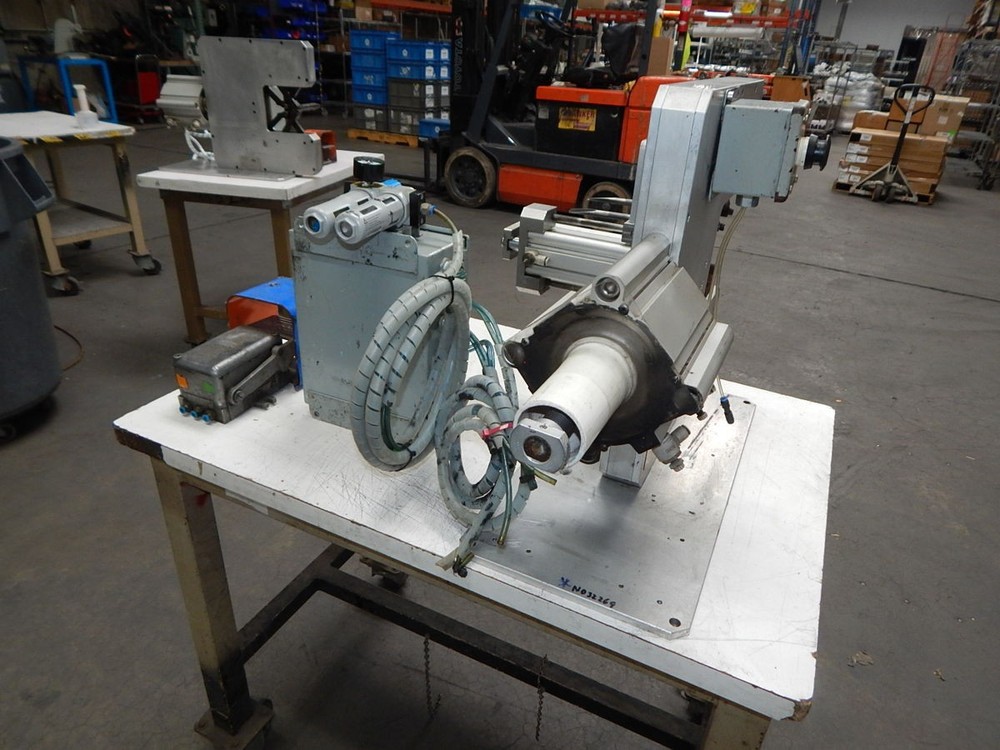 KOMAX D4-100 GROMET EXPANDER M5801