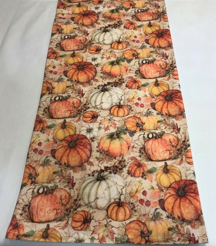 Fall Pumpkins & Leaves Table Runner