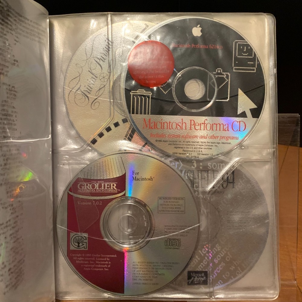 Vintage Retro Learning and Game 7 PC CD Lot Compact Disc Binder READ DESCRIPTION