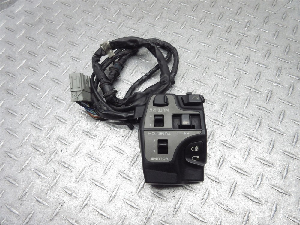 2013 12-17 Honda GL1800B Goldwing OEM Left Handlebar Control Switch SEE NOTES