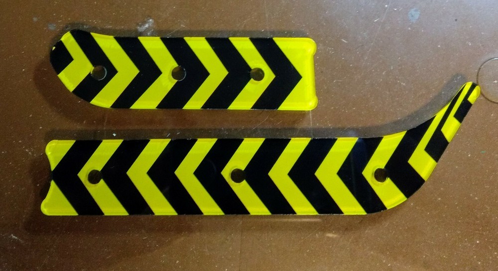 Williams Roadshow Pinball Machine bottom return lane plastic pieces