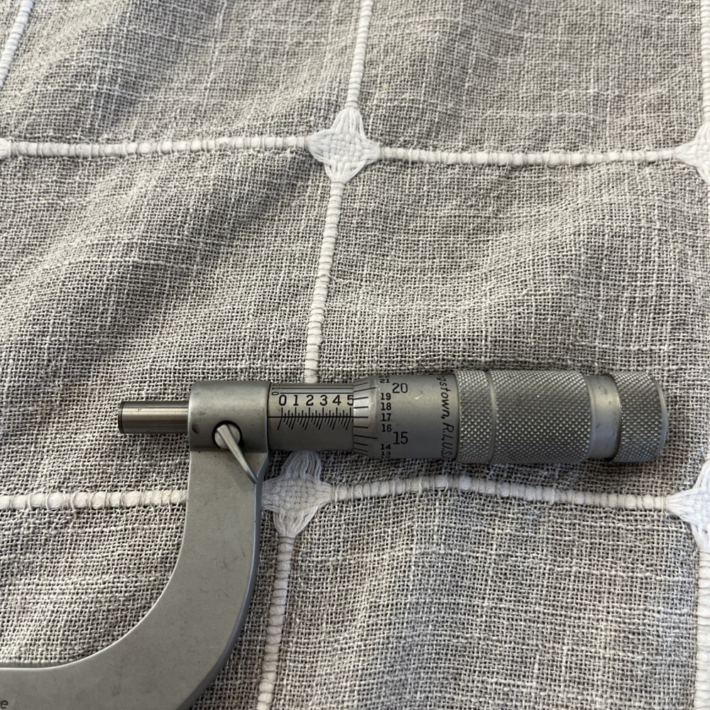 Brown and Sharpe 2"-3" Micrometer