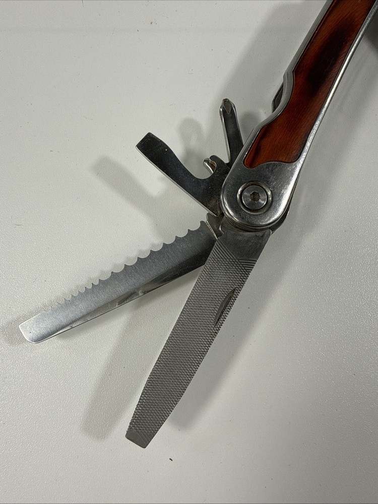 Sheffiel's Multi-tool Brown & Stainless Steel with case