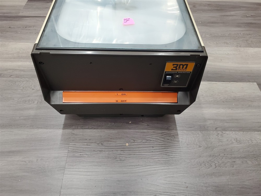 ⭐️⭐️⭐️⭐️⭐️ **AS IS FOR PARTS** 3M Overhead Projector Model 213
