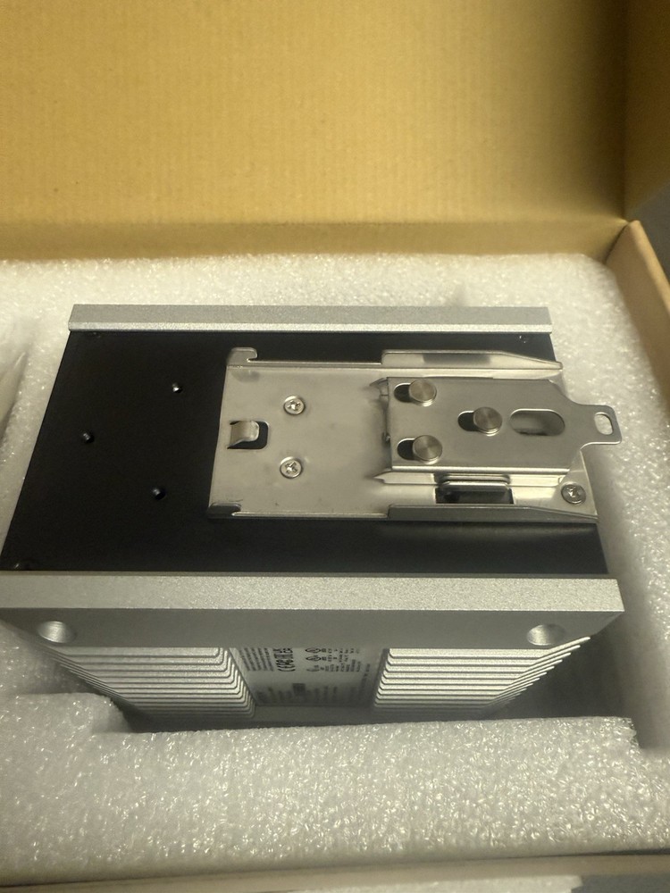Moxa EtherDevice Switch EDS 518E 4GTXSFP-T V2.1.0 Switch