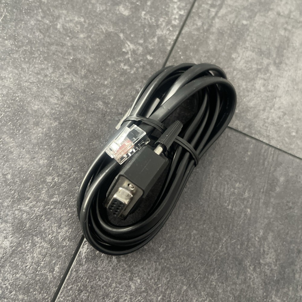 HP. V2 Console Cable