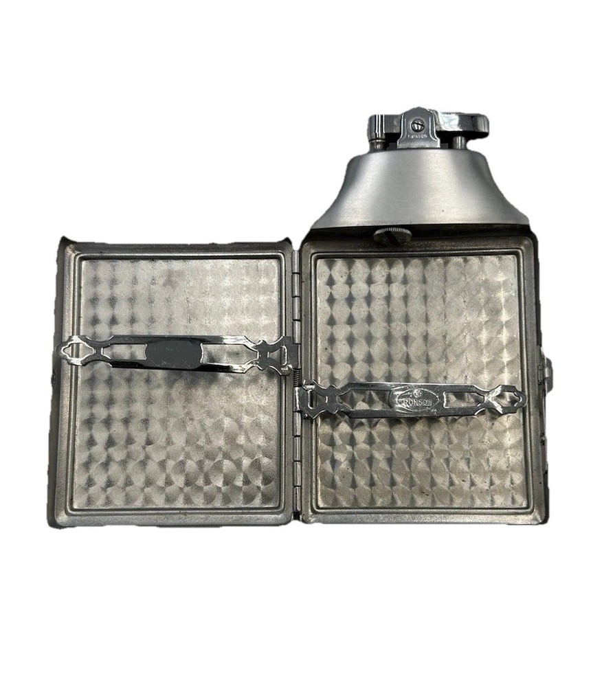 Vintage Ronson Mastercase Metal Silver Tone Cigarette Case Lighter Untested