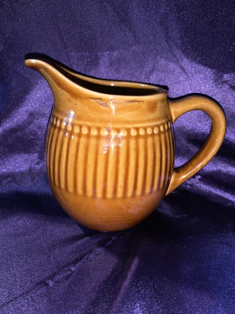 Gibson Everyday China - Brown - Creamer