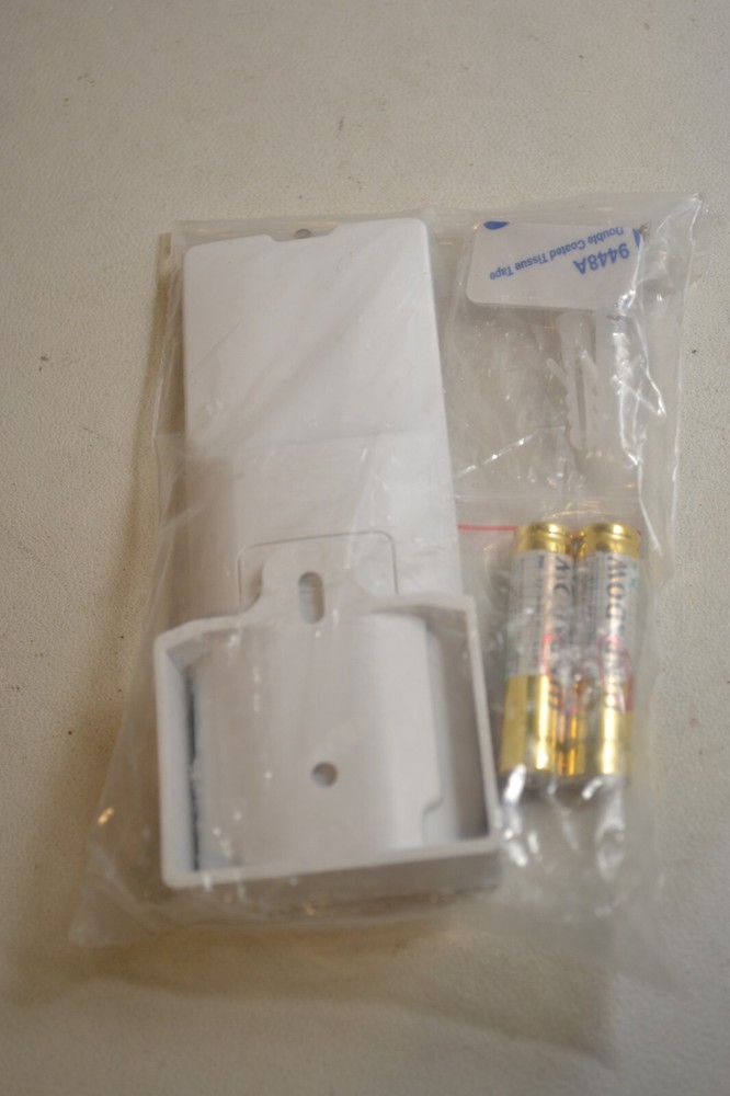 FEIT Electric Remote Control-White W/BATTERIES