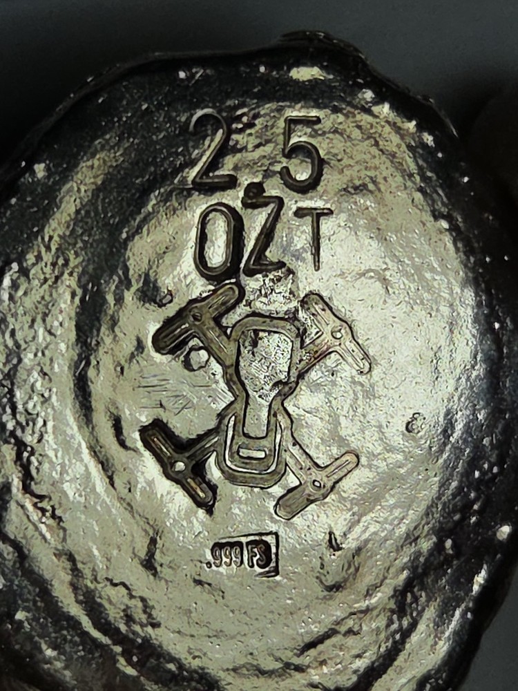 2.5oz Silver "LIONS HEAD" .999 FINE SILVER #651