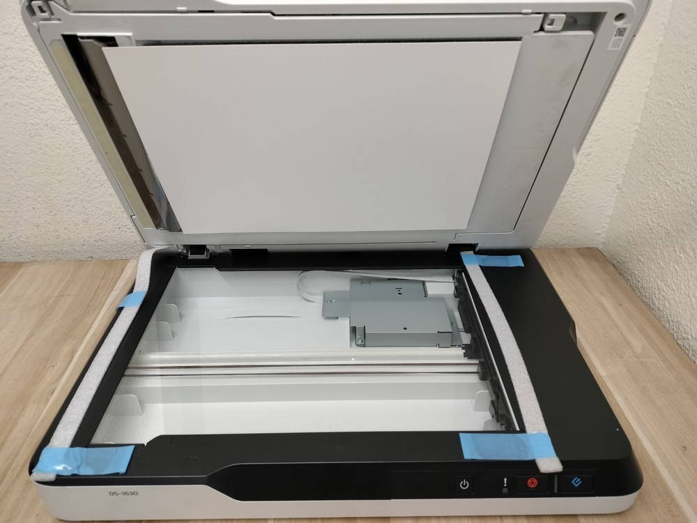 Epson DS-1630 Flatbed Document Scanner 25ppm, 600x600dpi