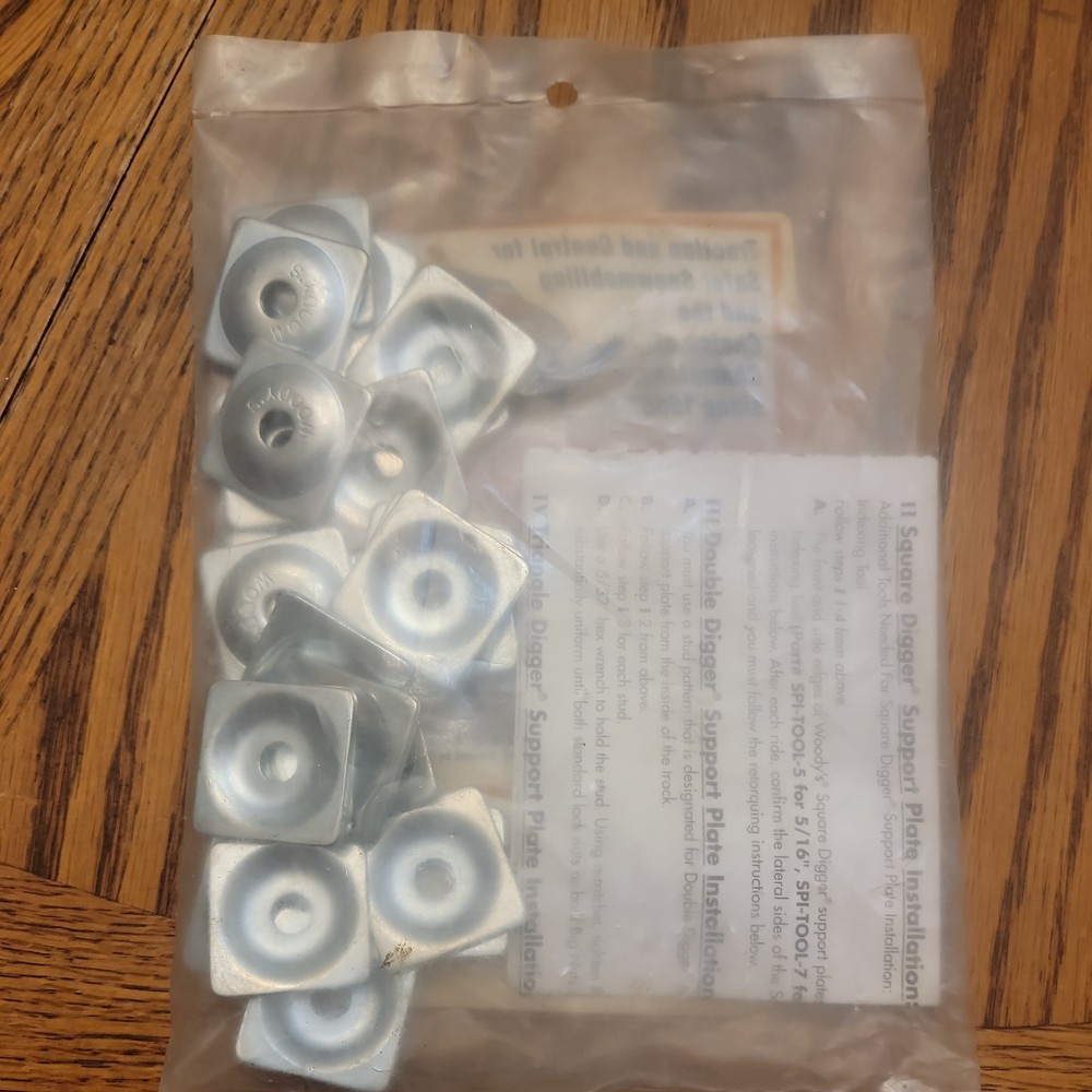 NOS WOODY'S SQUARE STUD SUPPORT PLATE AWS-3650 24PCS