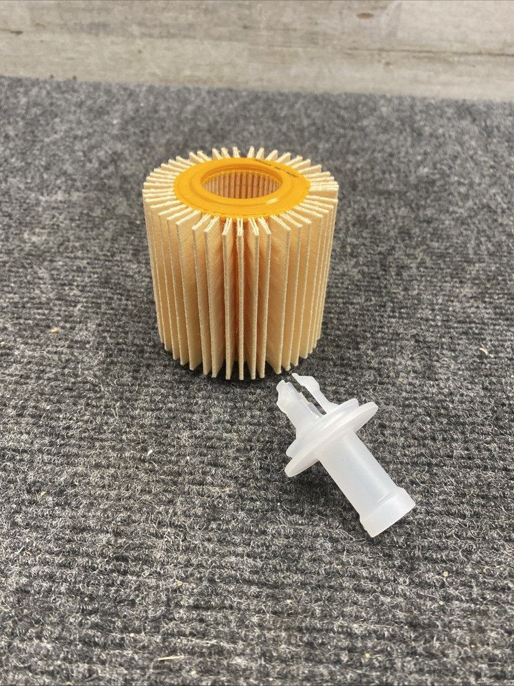 WIX 57047 Oil Filter