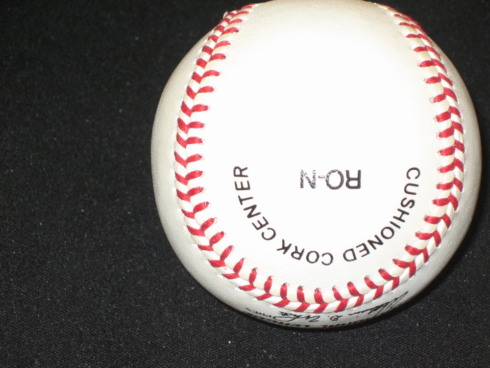 AL WEIS SIGNED AUTOGRAPH AUTHENTIC OFFICIAL RAWLINGS ONL BASEBALL LEGEND