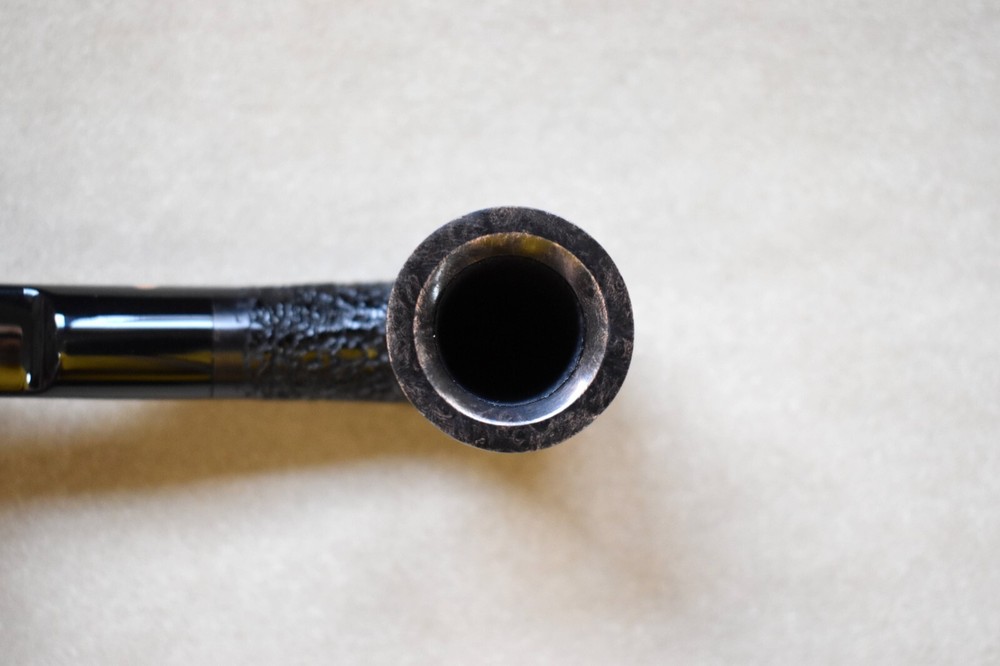 Moretti Pipe Black Rusticated Freehand