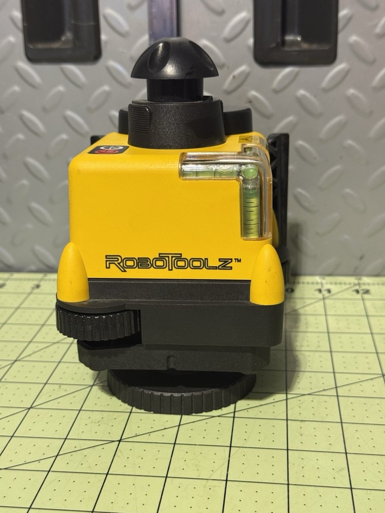 ROBOTOOLZ LASER LEVEL Rt3620-2 WORKS GREAT