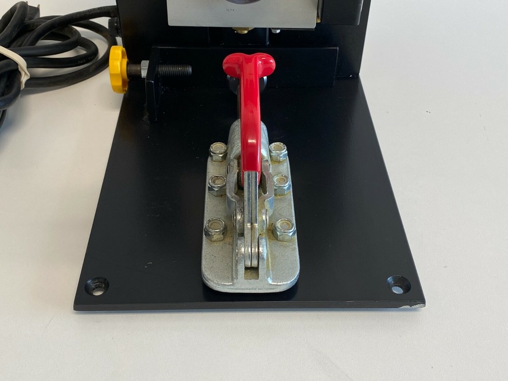 Ekco Premiere Plastics