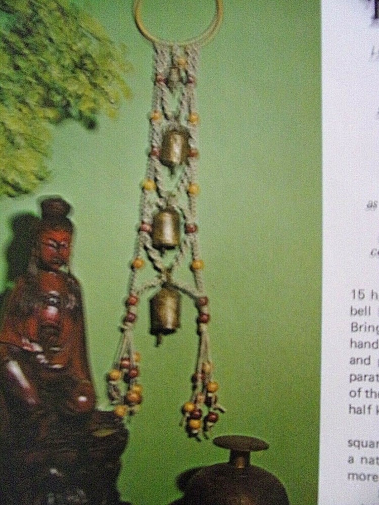 VINTAGE 1978 "MACRAME WITH SMALL CORDS" MACRAME PATTERN BOOK 15 PGS ORNAMENTS