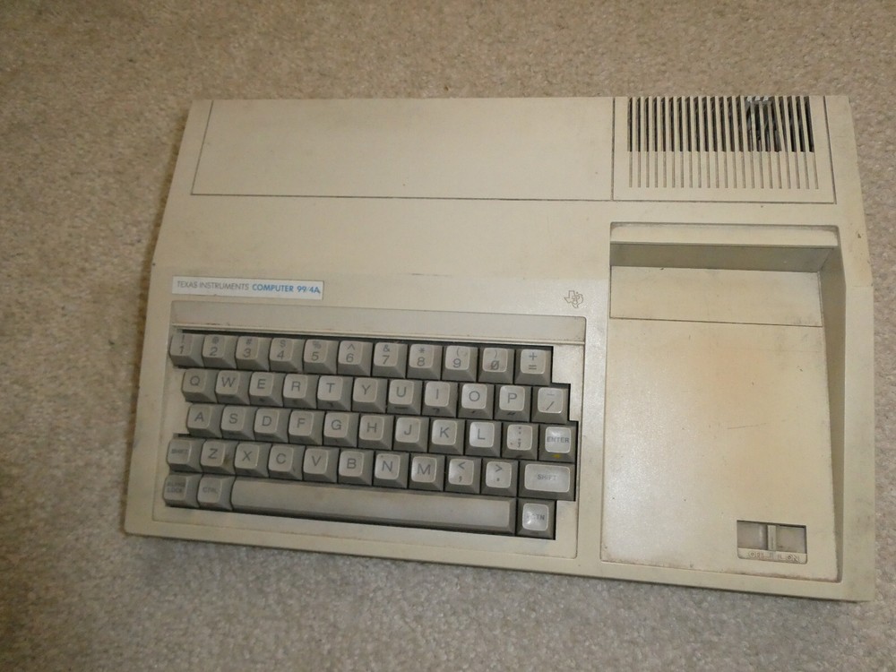 Vintage Texas Instruments TI 99/4A Computer Model PHCOO4A #2