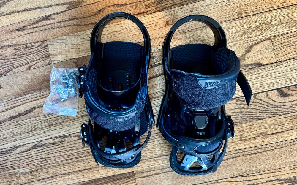 Burton Freestyle Snowboard Bindings S SMALL Black