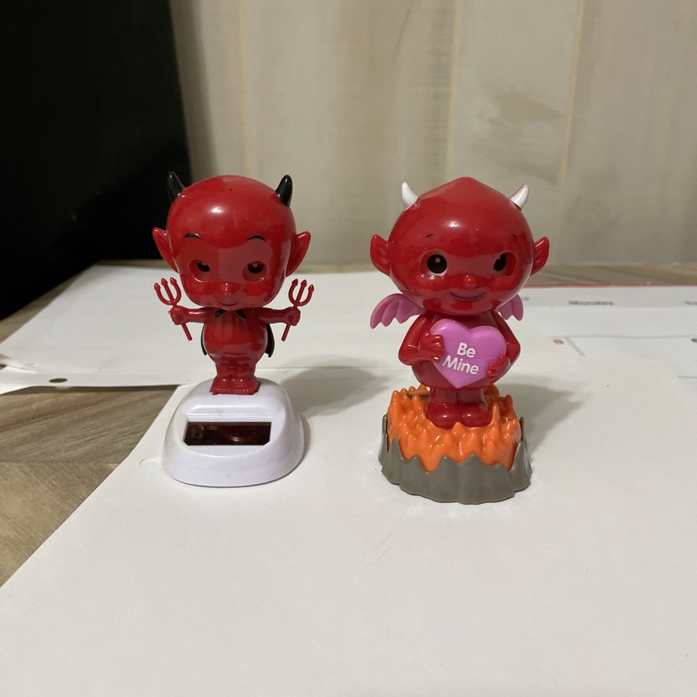 2solar Powered Dancing Bobble Head Characters, The Devil With Pitchfork  And...