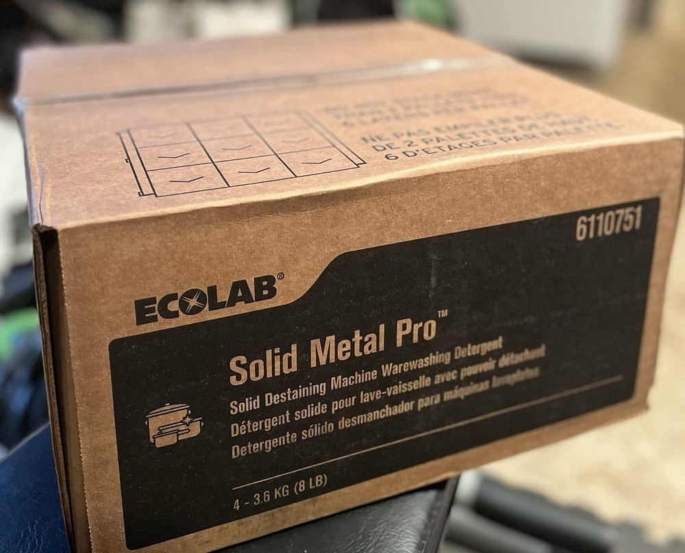 4 x ECOLAB Solid Metal Pro 6110751 Destaining Machine Warewashing Detergent