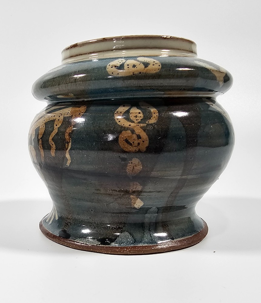 1998 Artist Signed "William" Studio Pottery Blue & Tan Decorative Jar