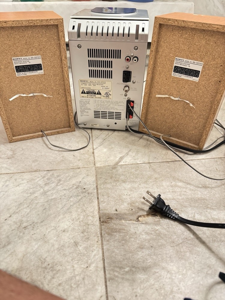 *READ DESCRIPTION: Cassette Doesn’t Work- Sony HCD-EP313 Bookshelf CD Player