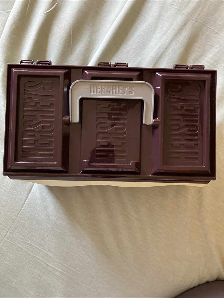Hershey's Chocolate S'Mores Sectioned Caddy Carry Case Snap Shut Storage New!