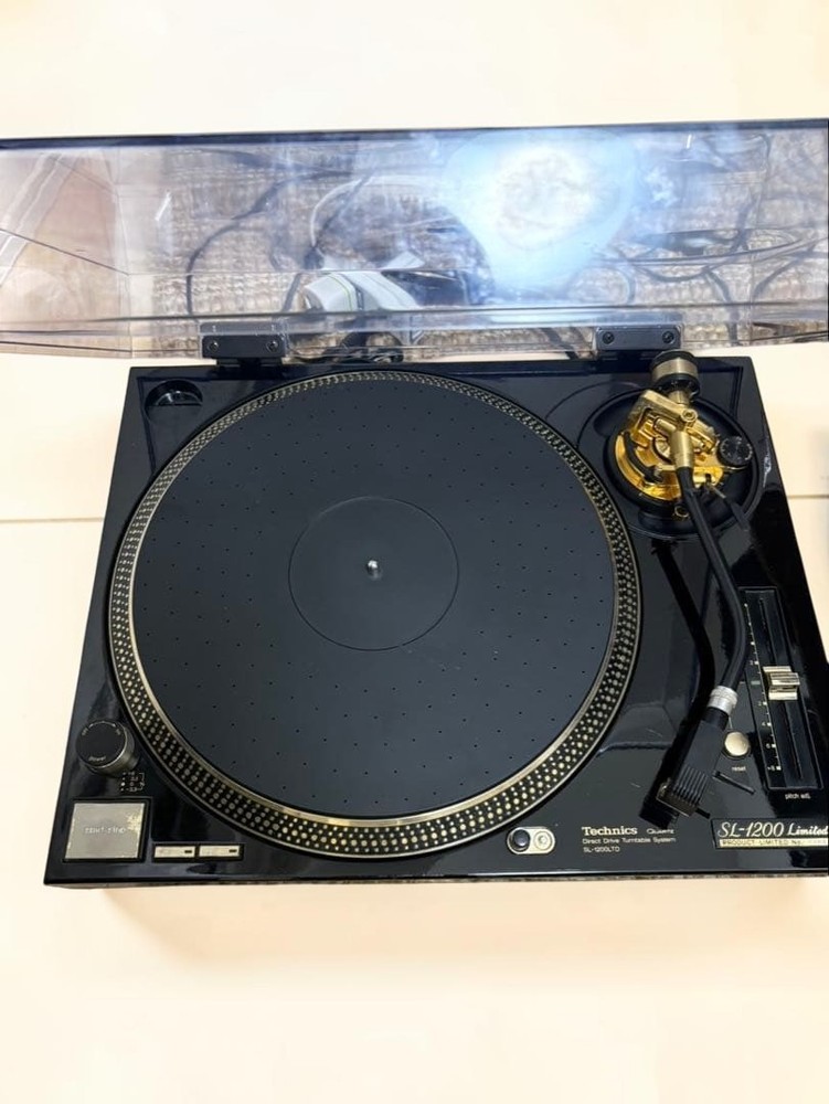 Technics SL-1200 LTD Limited Edition Turntable Black 5000 Units Technics