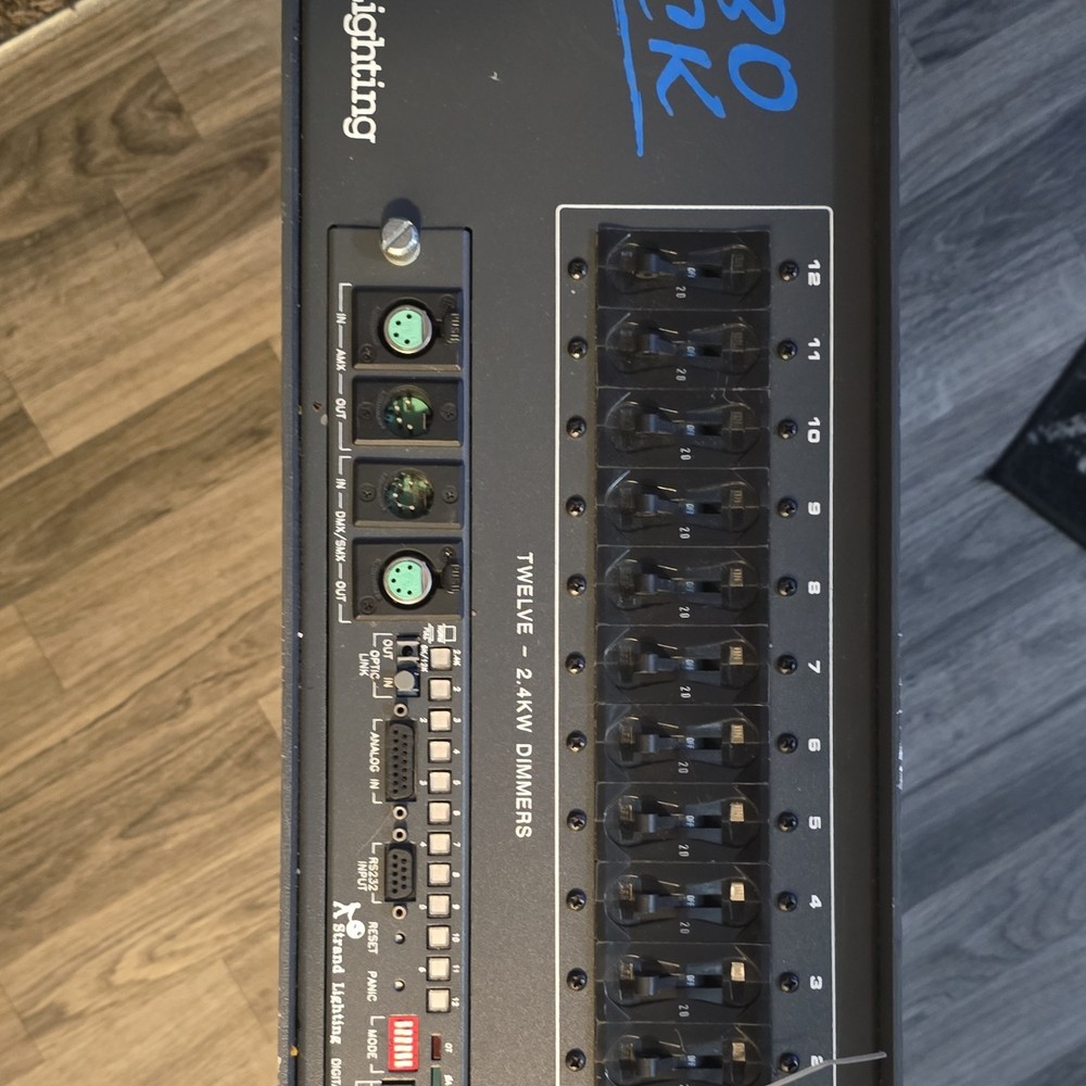 Strand Lighting CD80 dimmer pack