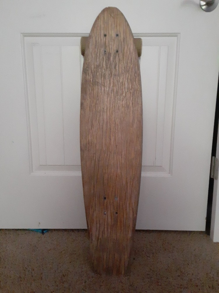Longboard with No Grip