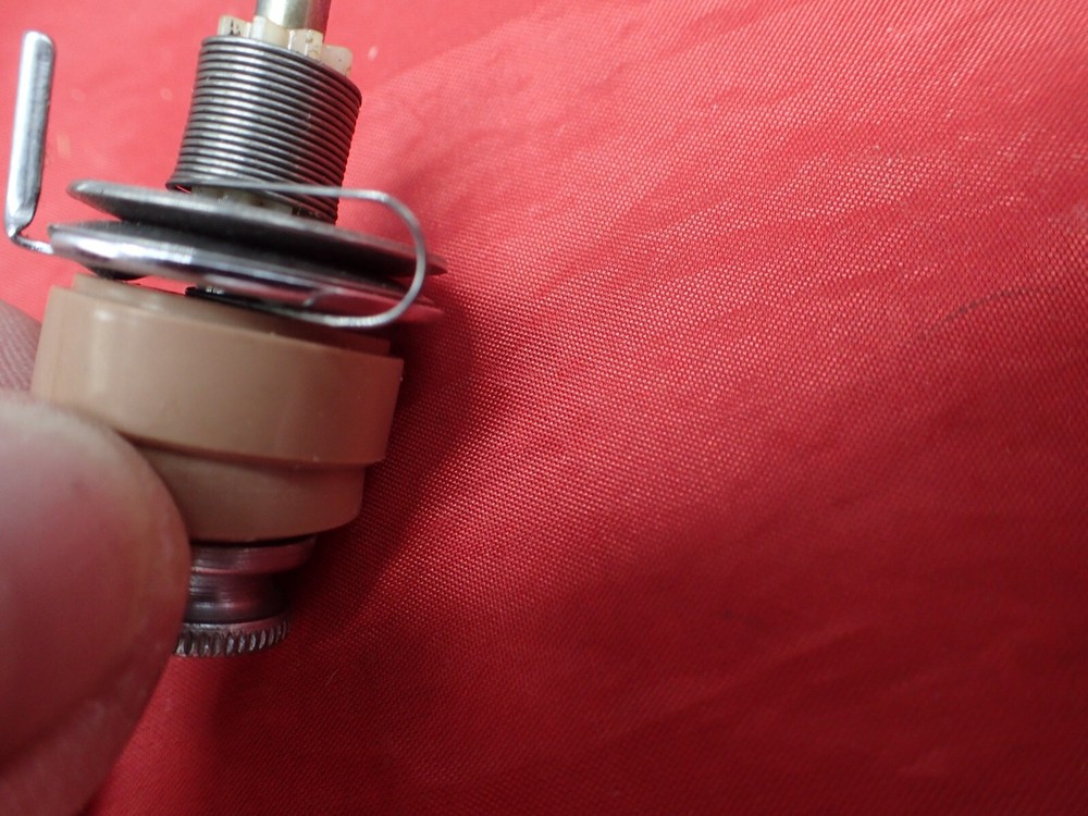 Vintage 227M Singer Sewing Machine Thread Tension