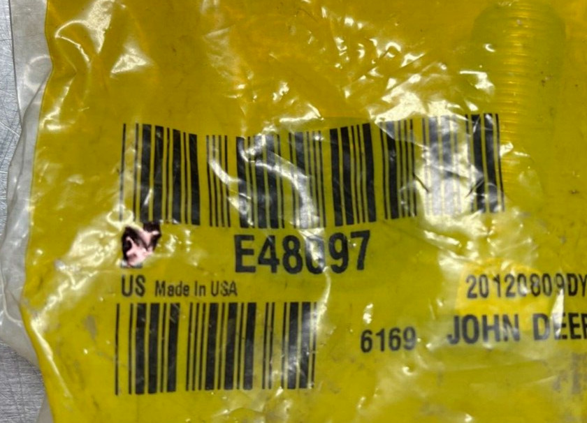 E48097 GENUINE OEM John Deere WHEEL BOLT