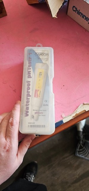 Oakton Waterproof pHTestr2 microprocessor based pH tester with ATC