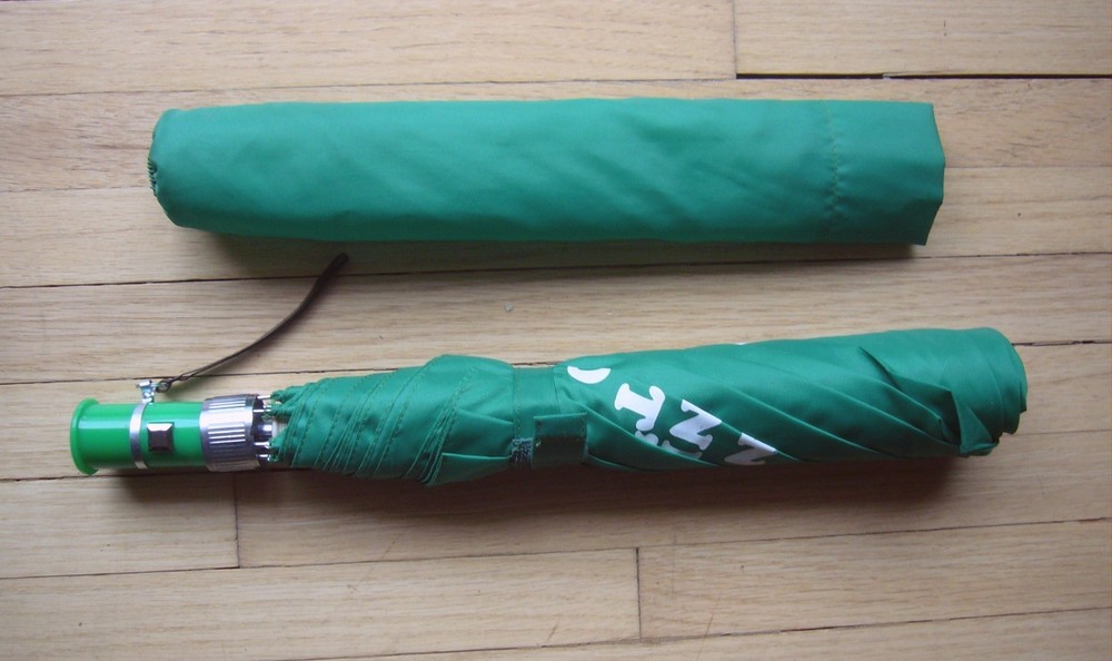 Small 33" di GREEN compact Foldable Automatic BINGO UMBRELLA saint patrick's day