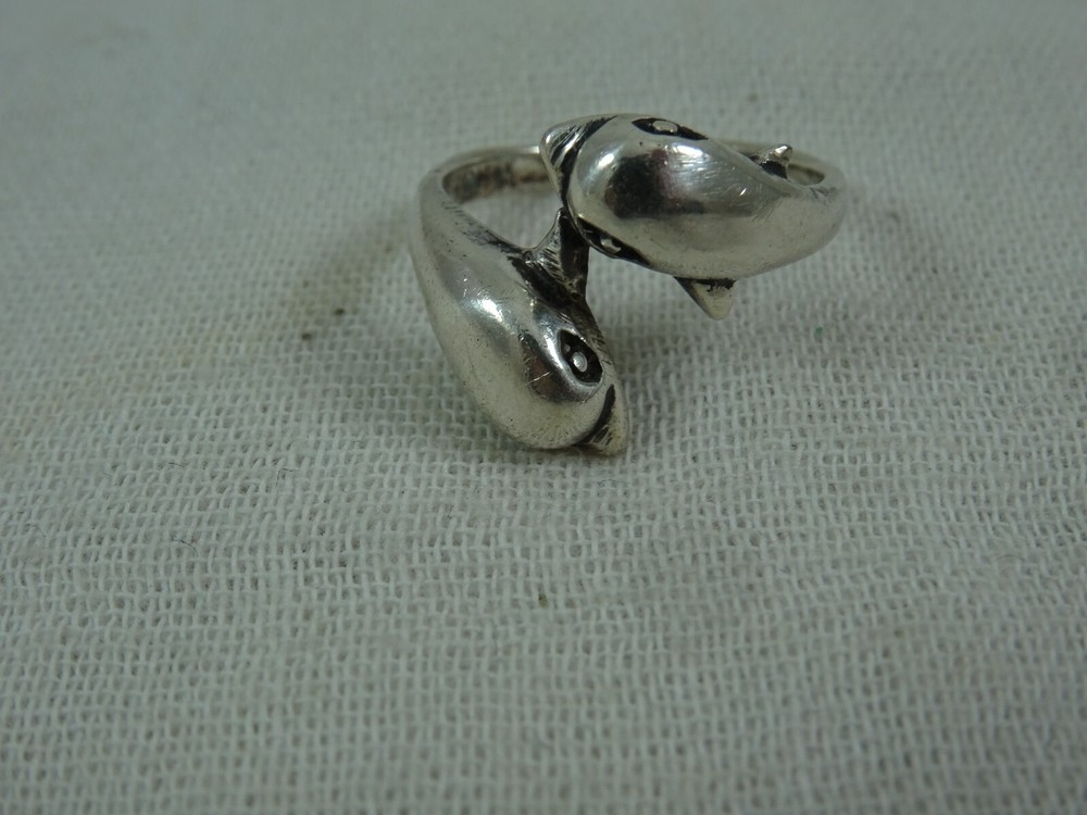 Double Dolphin Sterling Silver Ring 925 size 7-7.25