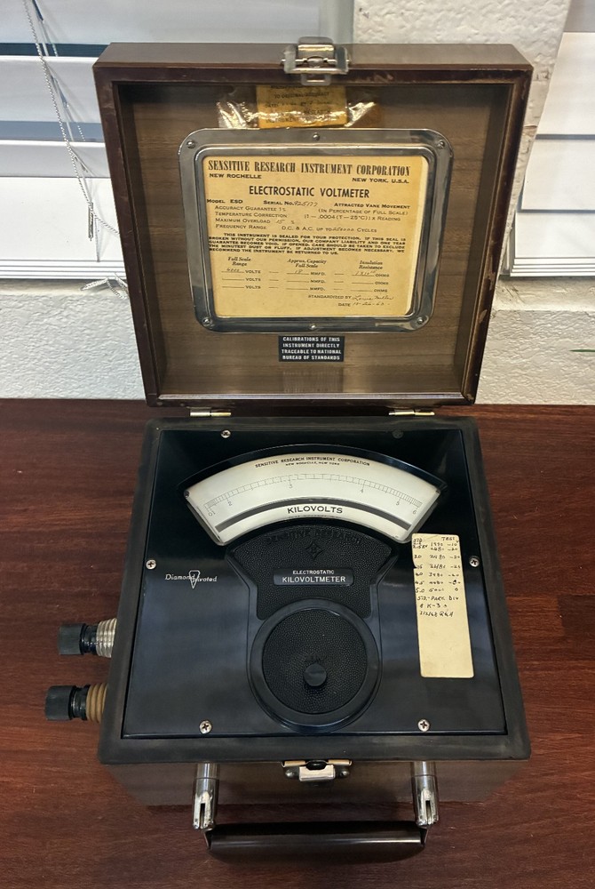 1960 Sensitive Research - Electrostatic Voltmeter Model ESD