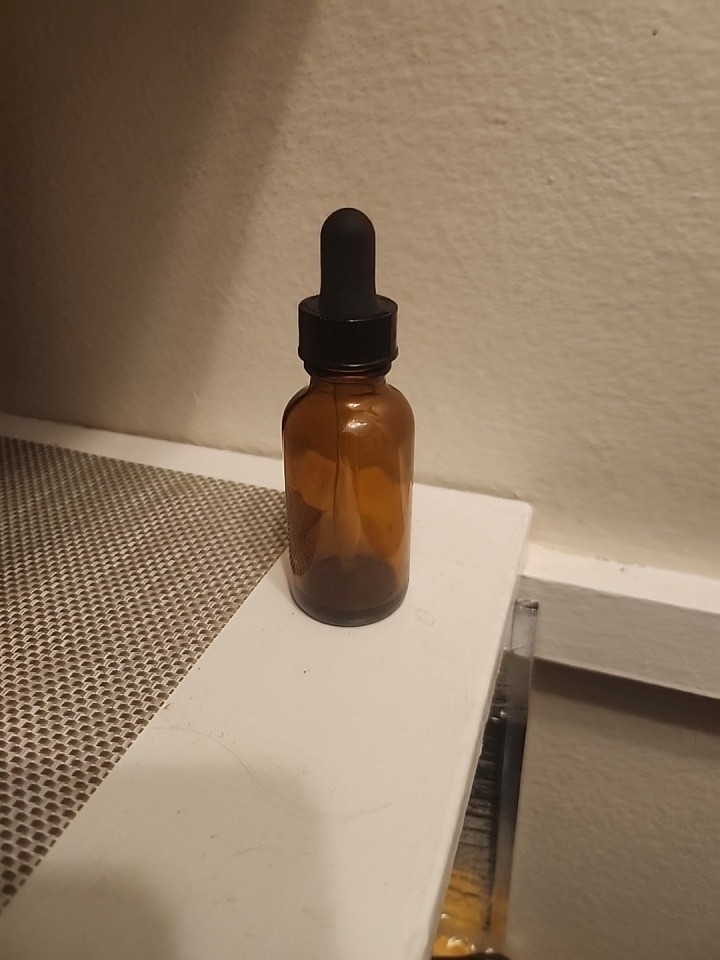 5 Pack, 1 Oz Tincture Bottles with Dropper