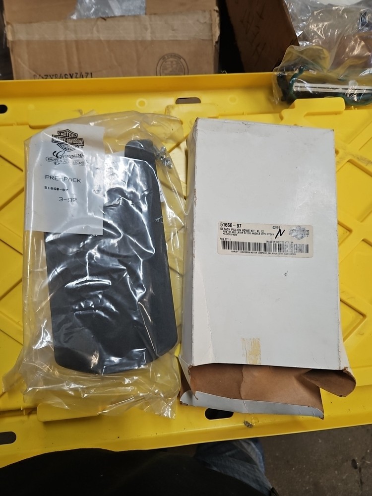 Harley Detachable Pillion Hardware Kit 51660-97